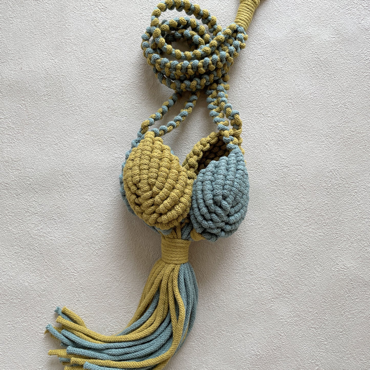 マクラメプラントハンガー_キウイ×くすみブルー