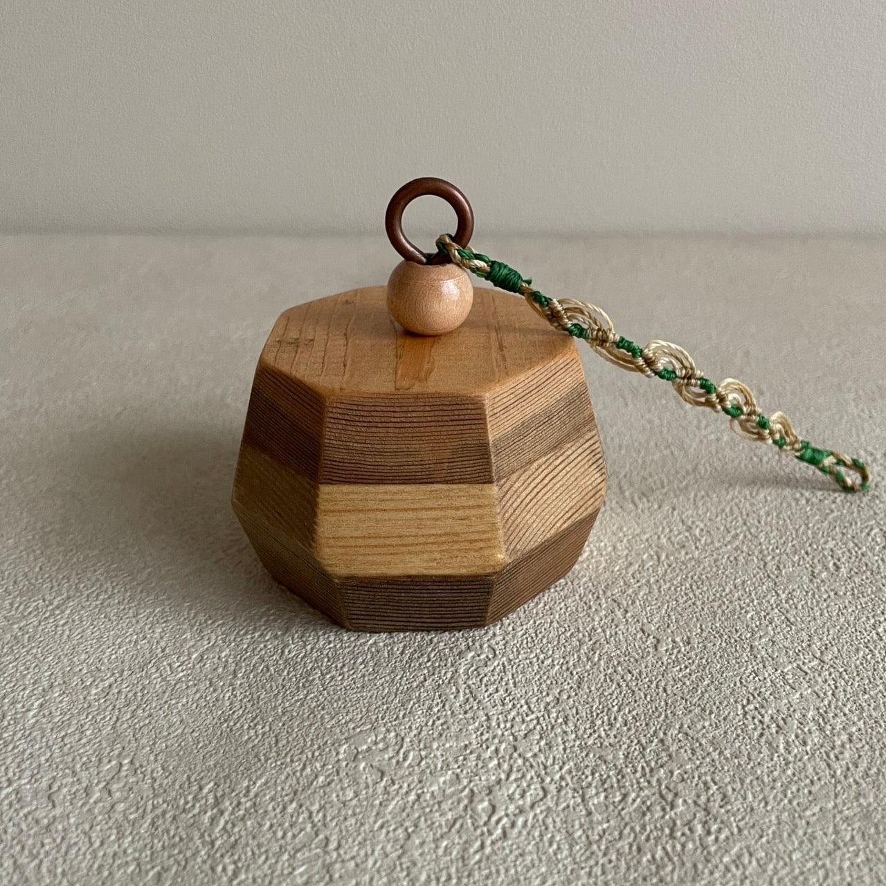 Alien_エイリアン